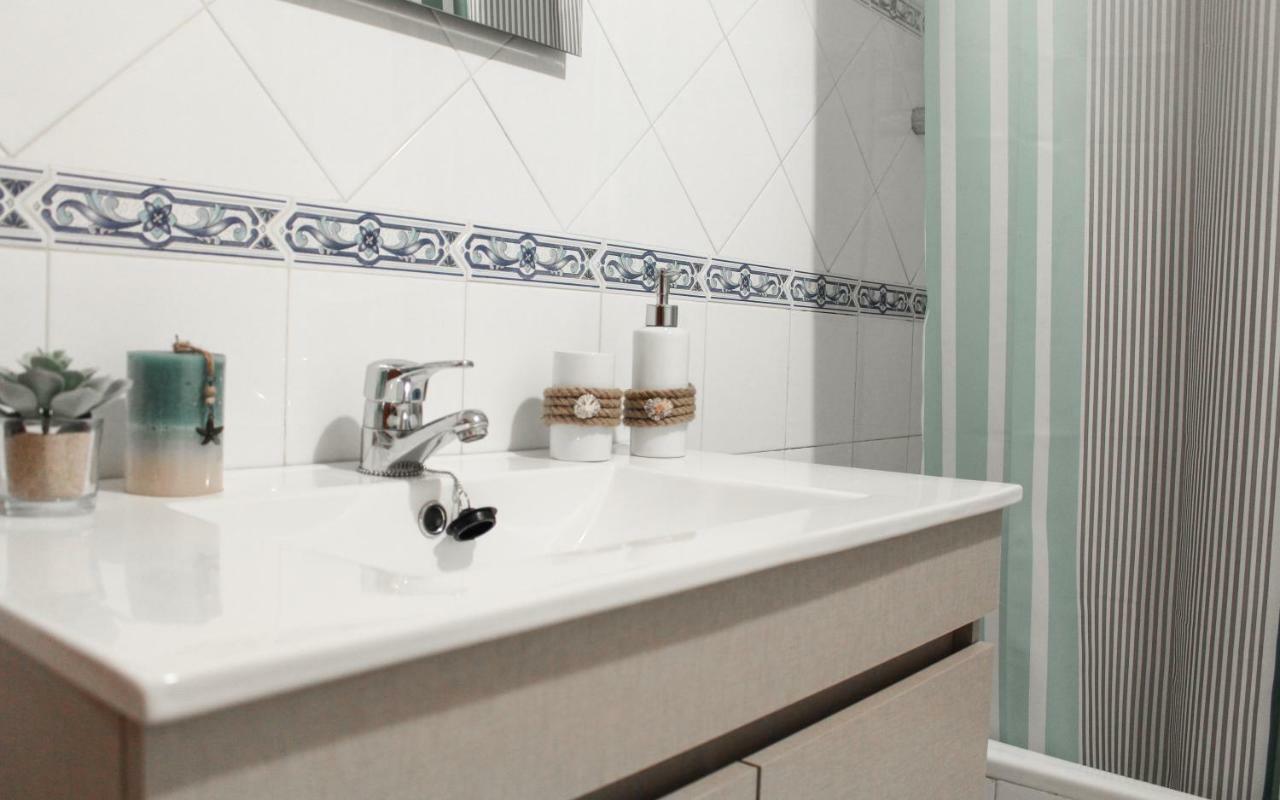 Lovely Oceanview Beach House Apartment Portimao Bagian luar foto